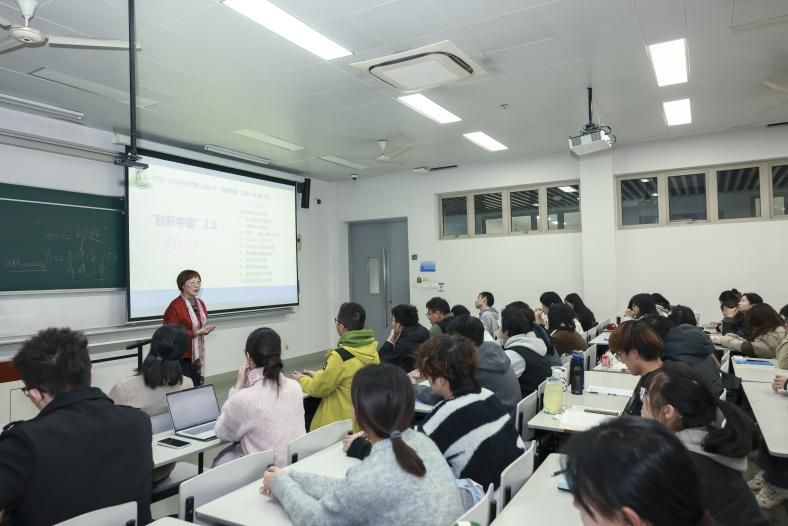 D7B0AAEC639209D8178082BA165_4044B78A_E204