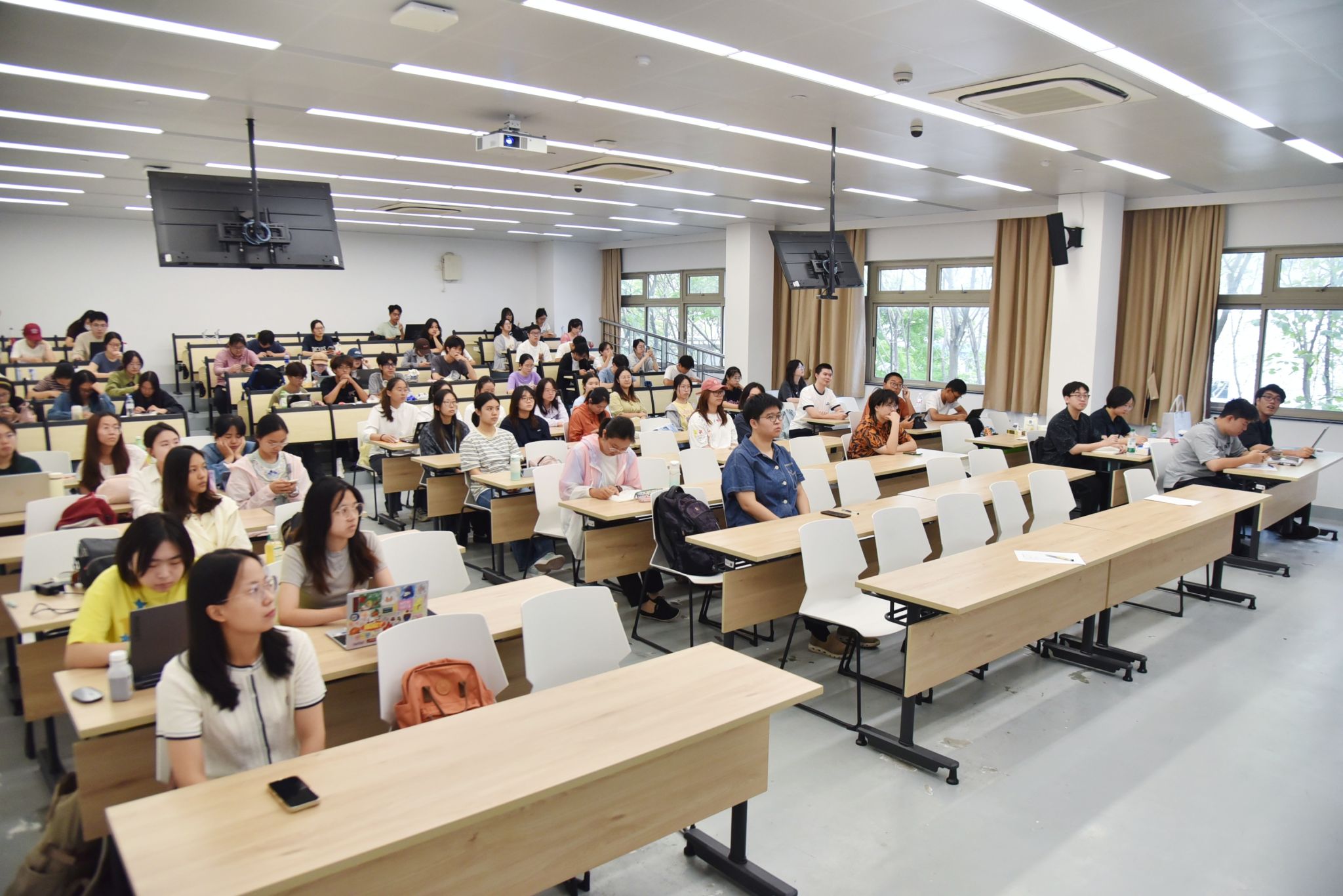 909DDABECF194147C5F78AB3920_F95DFE83_5062A