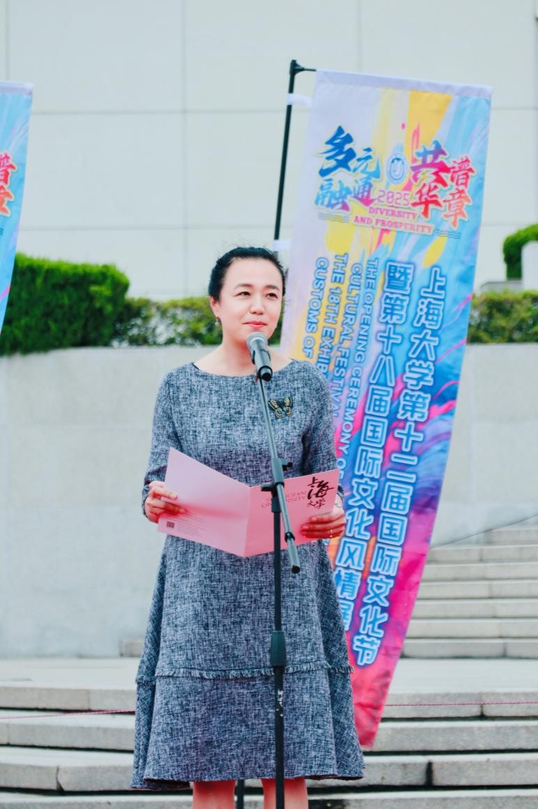 083CE6DA7B31C11BF186C806424_9E5D8323_1EEC8