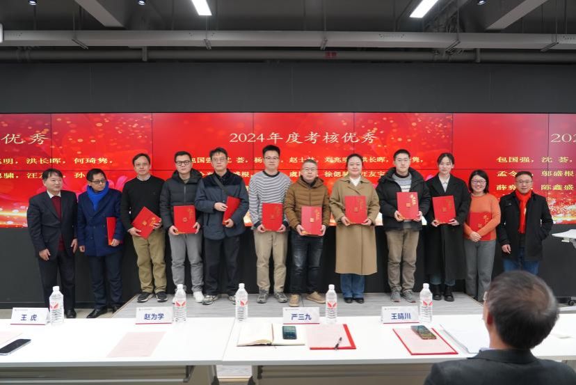 556CE7AF1DE23303C815B8323BE_FA080180_11C25