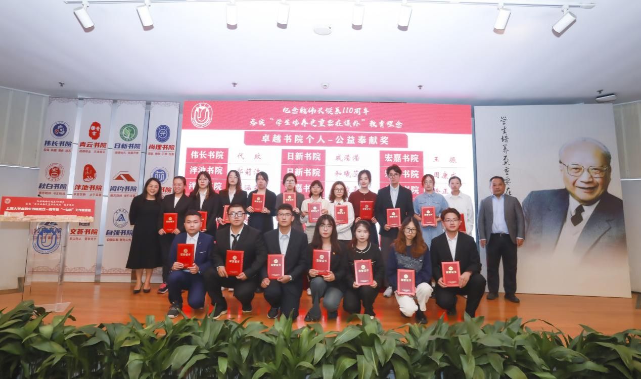 64BF51B2F0FBC5B11DCC152A14E_8A140F0F_1FF14