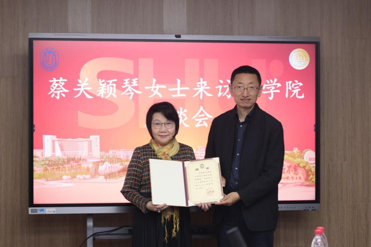 EF797FD93D5F94FAAF3106A62F8_7D889FE3_194AD