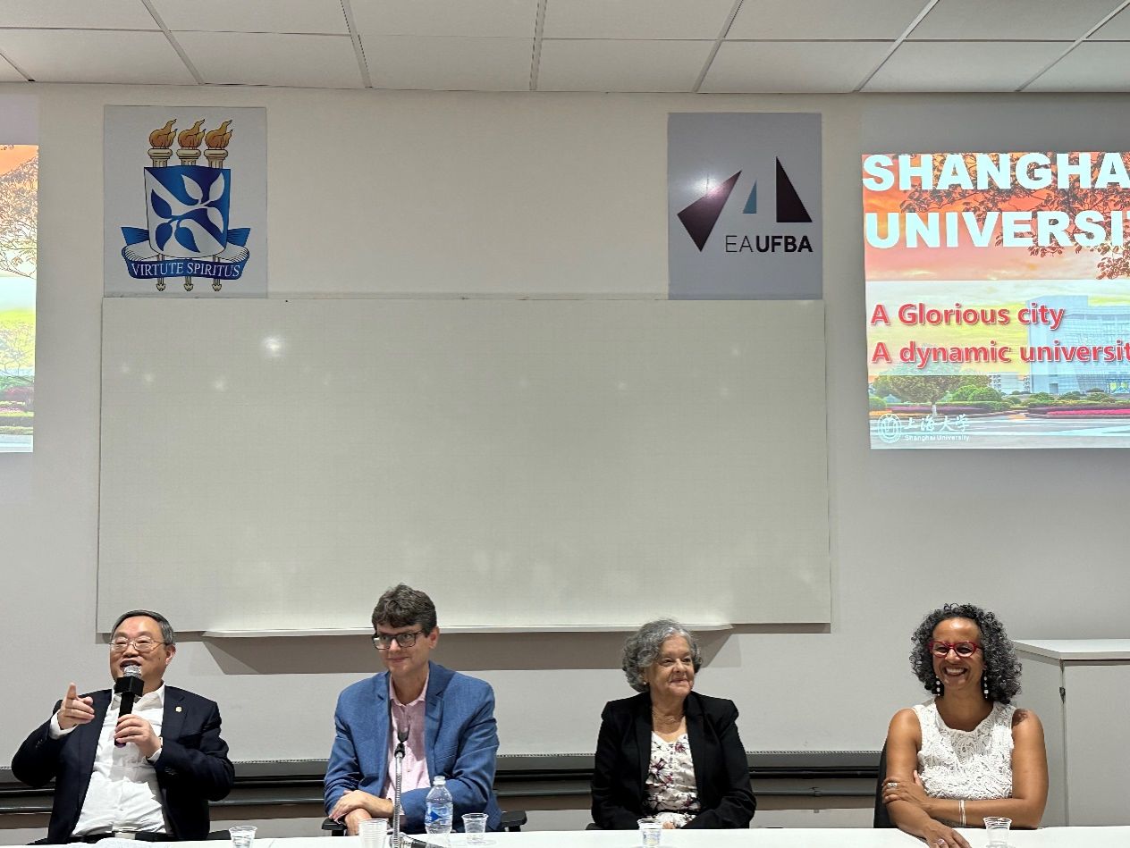 E1DAC60AF5051C41CB9D510668A_D8F12AE2_24AA1