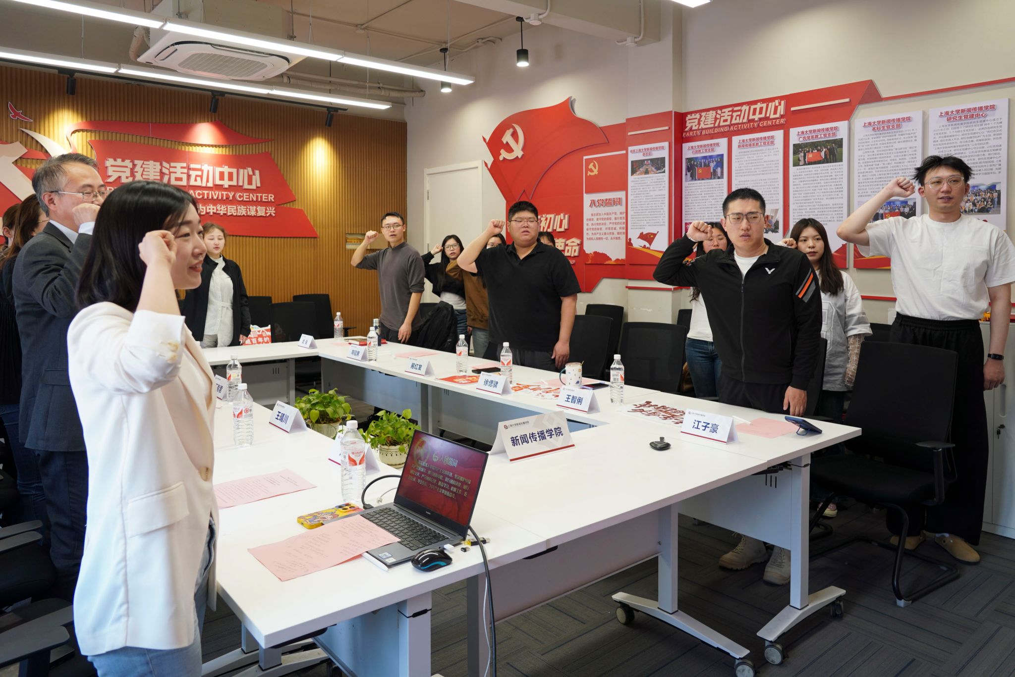 1C39A2845BA6B7E8316A2DC6D68_FECA01A3_53869