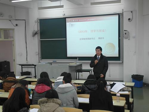 BDCE01EE78536427242BB0CF044_311A7EF2_60B0.jpg?e=